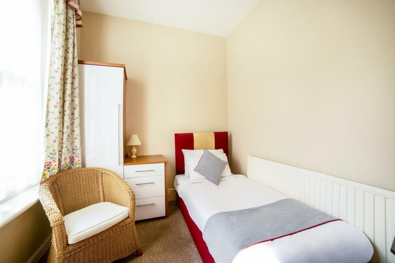 Bed and Breakfast The Briary Sheffield Esterno foto