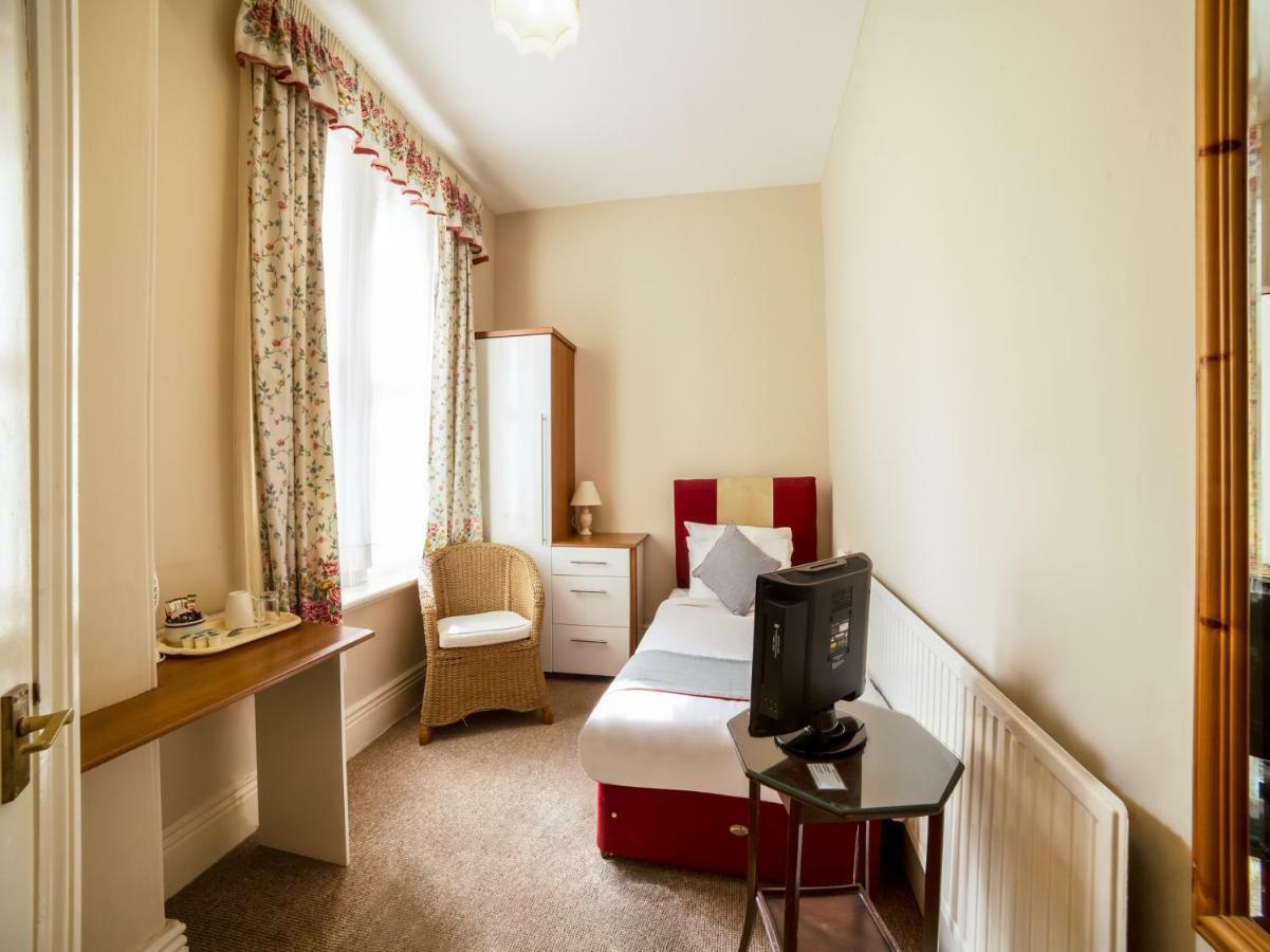 Bed and Breakfast The Briary Sheffield Esterno foto